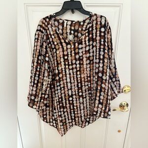 NWT Cato Women’s tunic blouse Geometric circles - Size 18/20W Brown/Cream